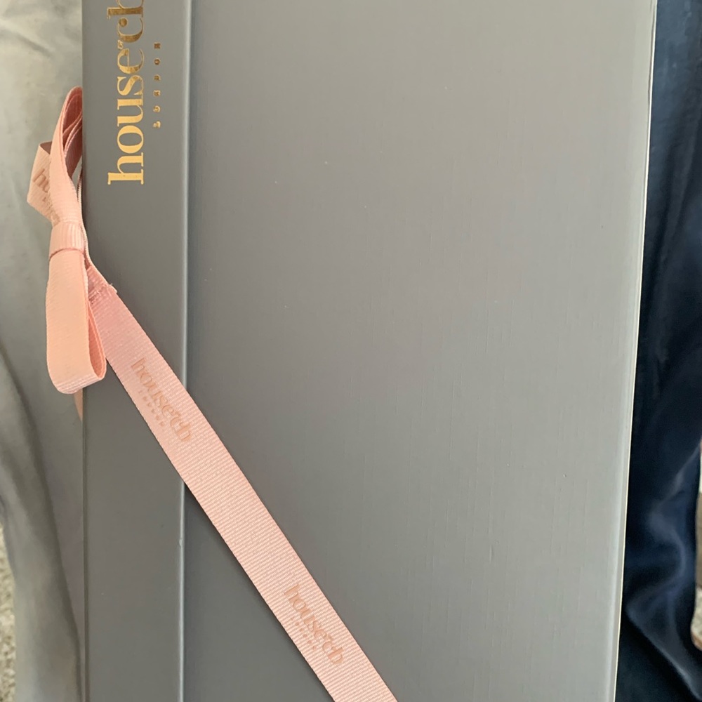 Designer Decor Box - Picture 3 of 3